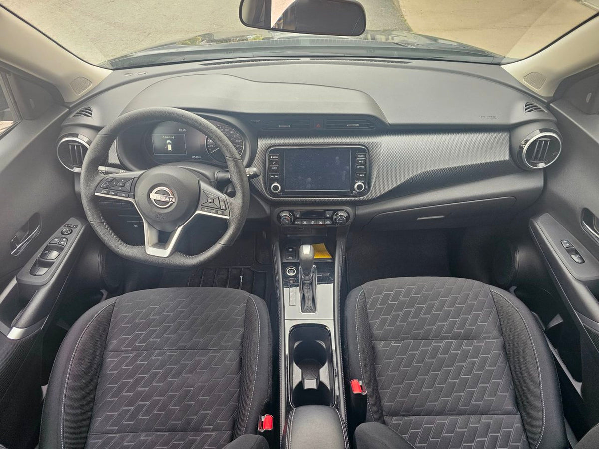 2025 Nissan Kicks Play SV FWD; ANGLES MORT SIÈGES+VOLANT CHAUFFANT MAGS