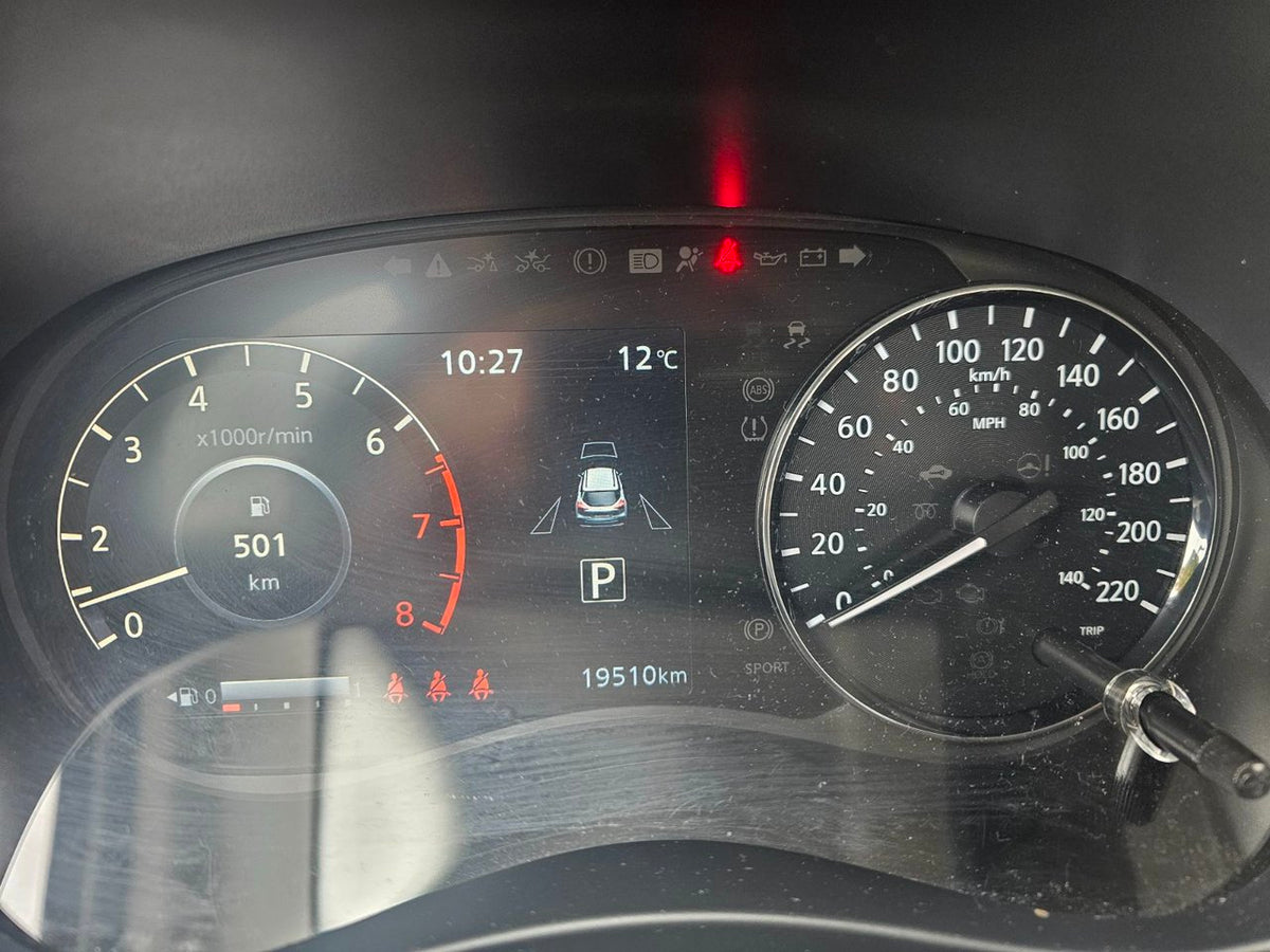 2025 Nissan Kicks Play SV FWD; ANGLES MORT SIÈGES+VOLANT CHAUFFANT MAGS