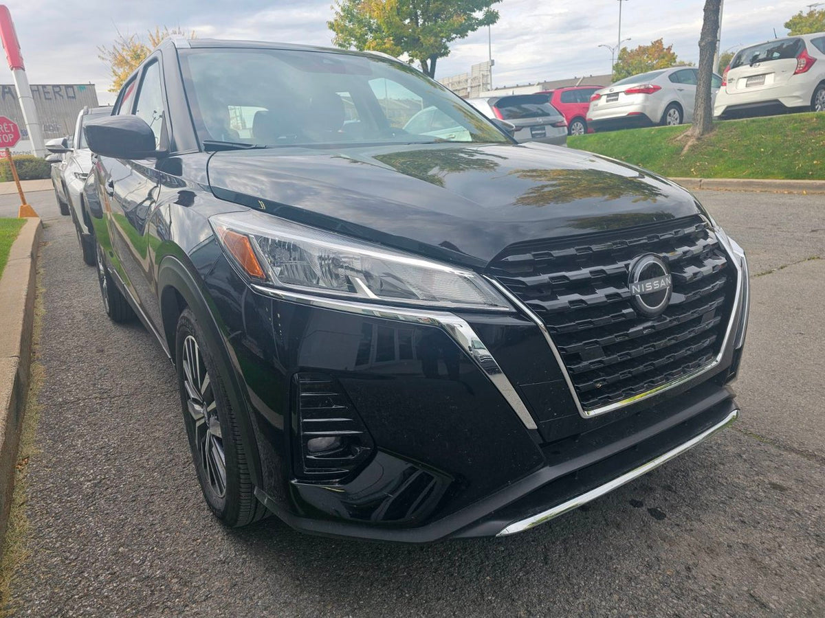 2025 Nissan Kicks Play SV FWD; ANGLES MORT SIÈGES+VOLANT CHAUFFANT MAGS