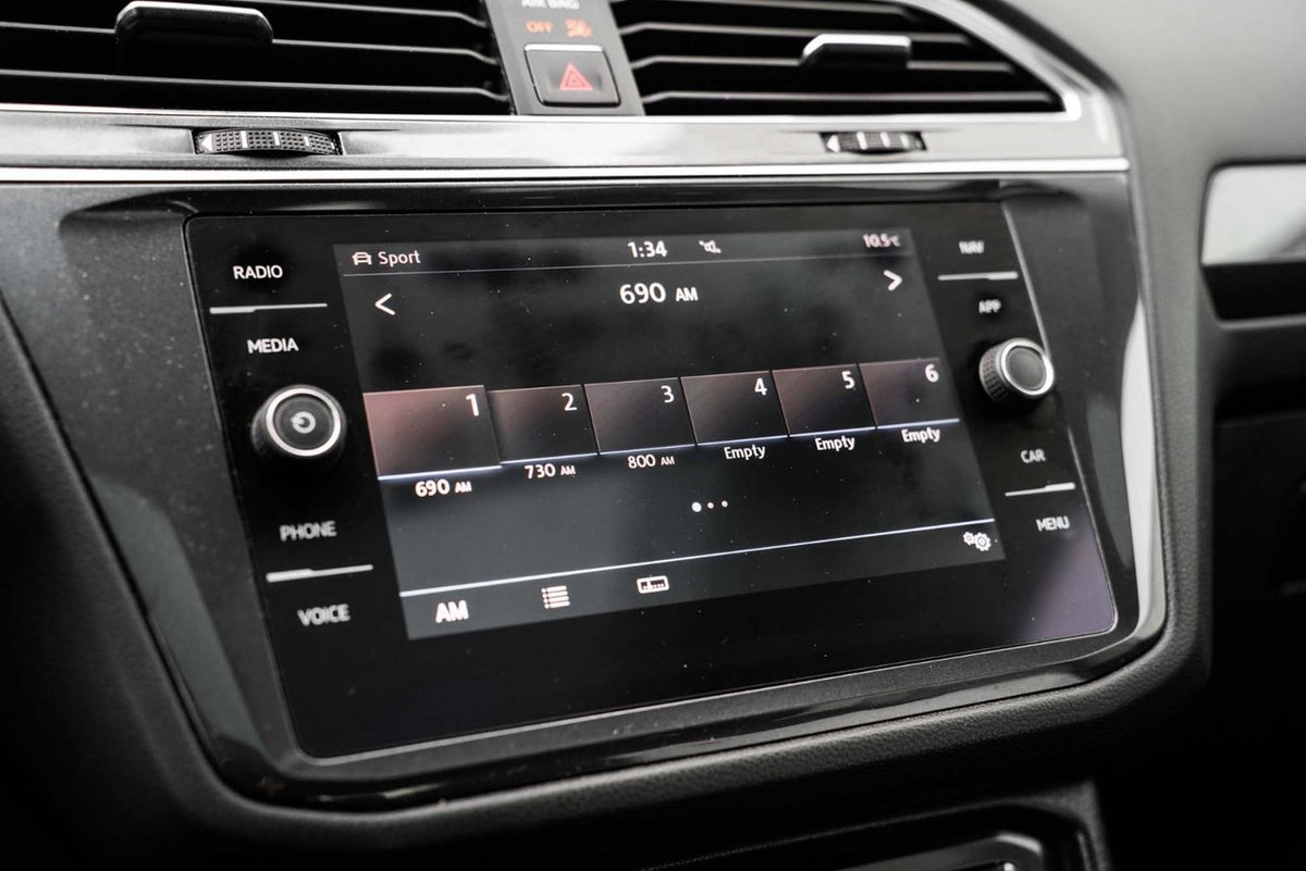 2018 Volkswagen Tiguan HIGHLINE AWD; CUIR TOIT PANO SIEGE CHAUFFANT AUDIO