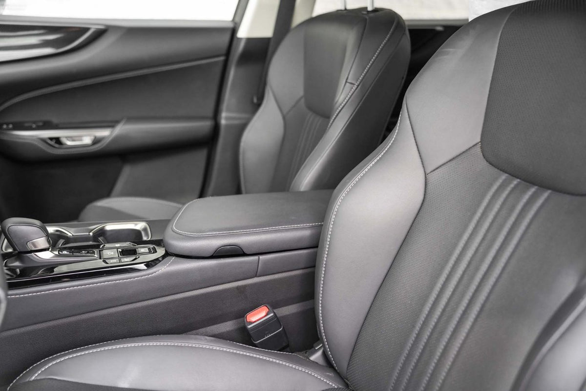 2026 Lexus UX Hybrid 300h