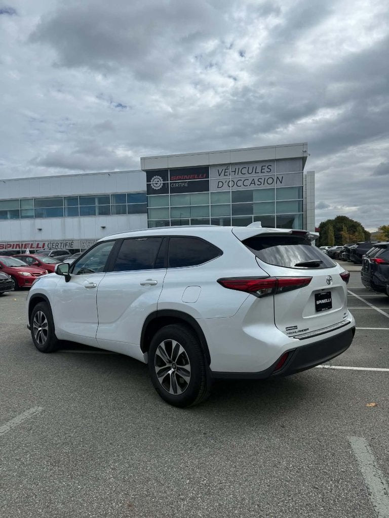 2023 Toyota Highlander XLE AWD