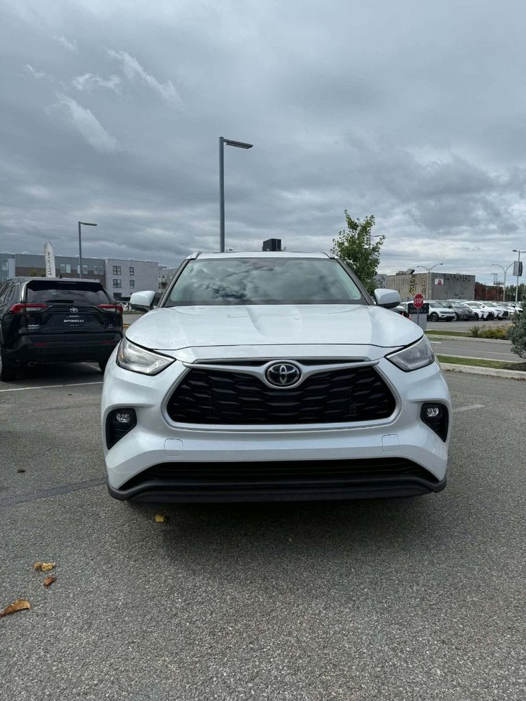 2023 Toyota Highlander XLE AWD