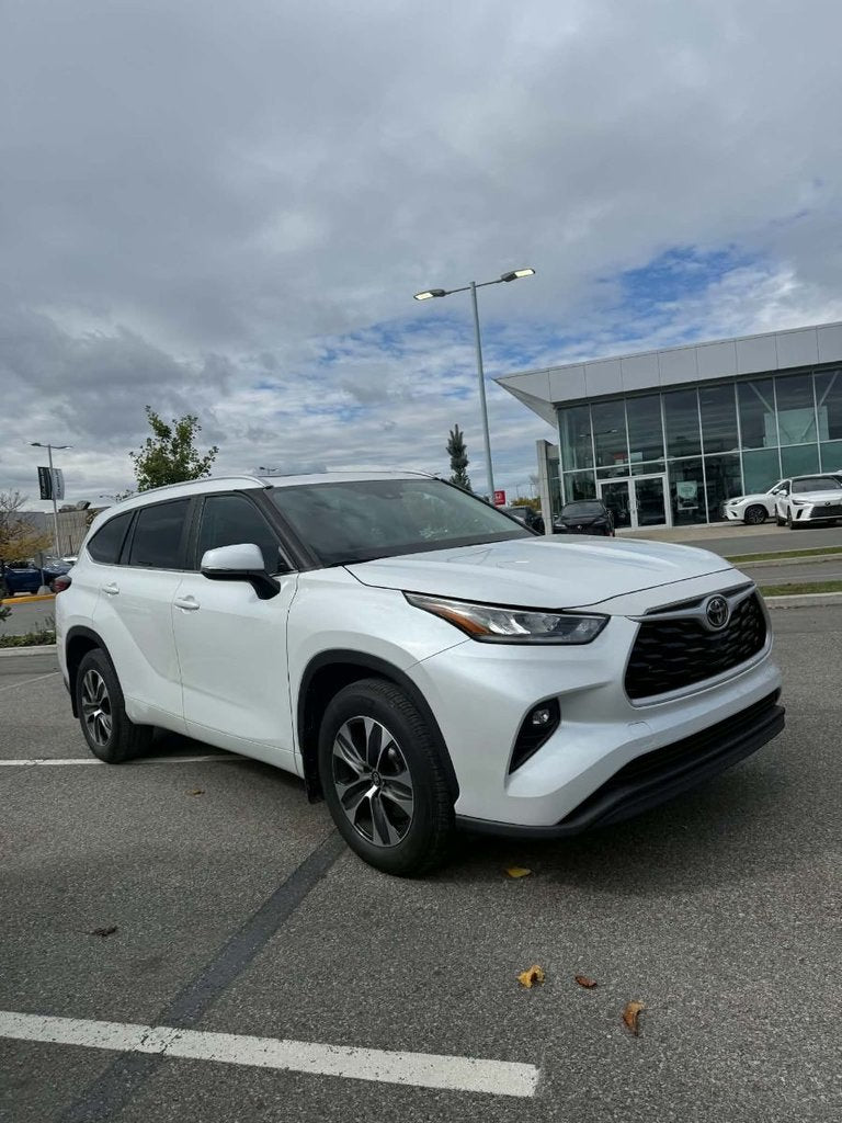 2023 Toyota Highlander XLE AWD
