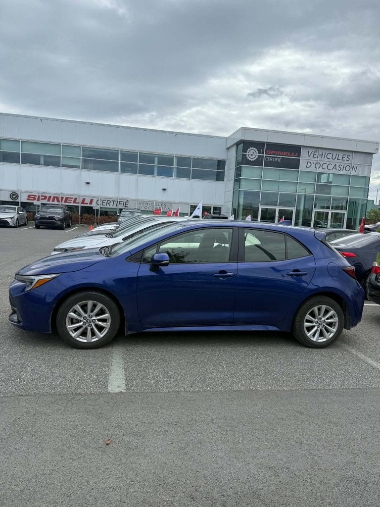 2024 Toyota Corolla Hatchback SE PLUS