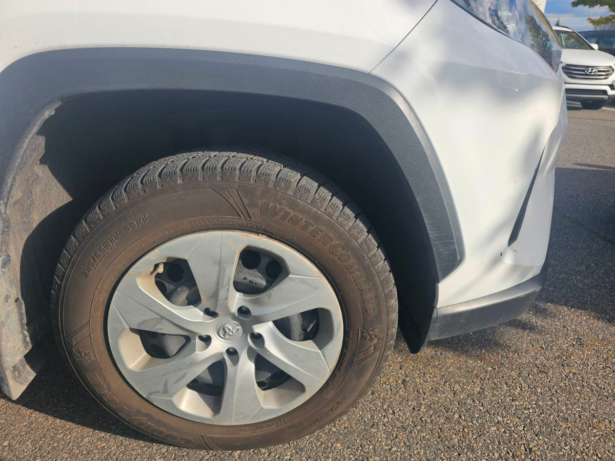 2021 Toyota RAV4 LE AWD: CAMERA ANGLES MORT SIEGE CHAUFFANT CARPLAY