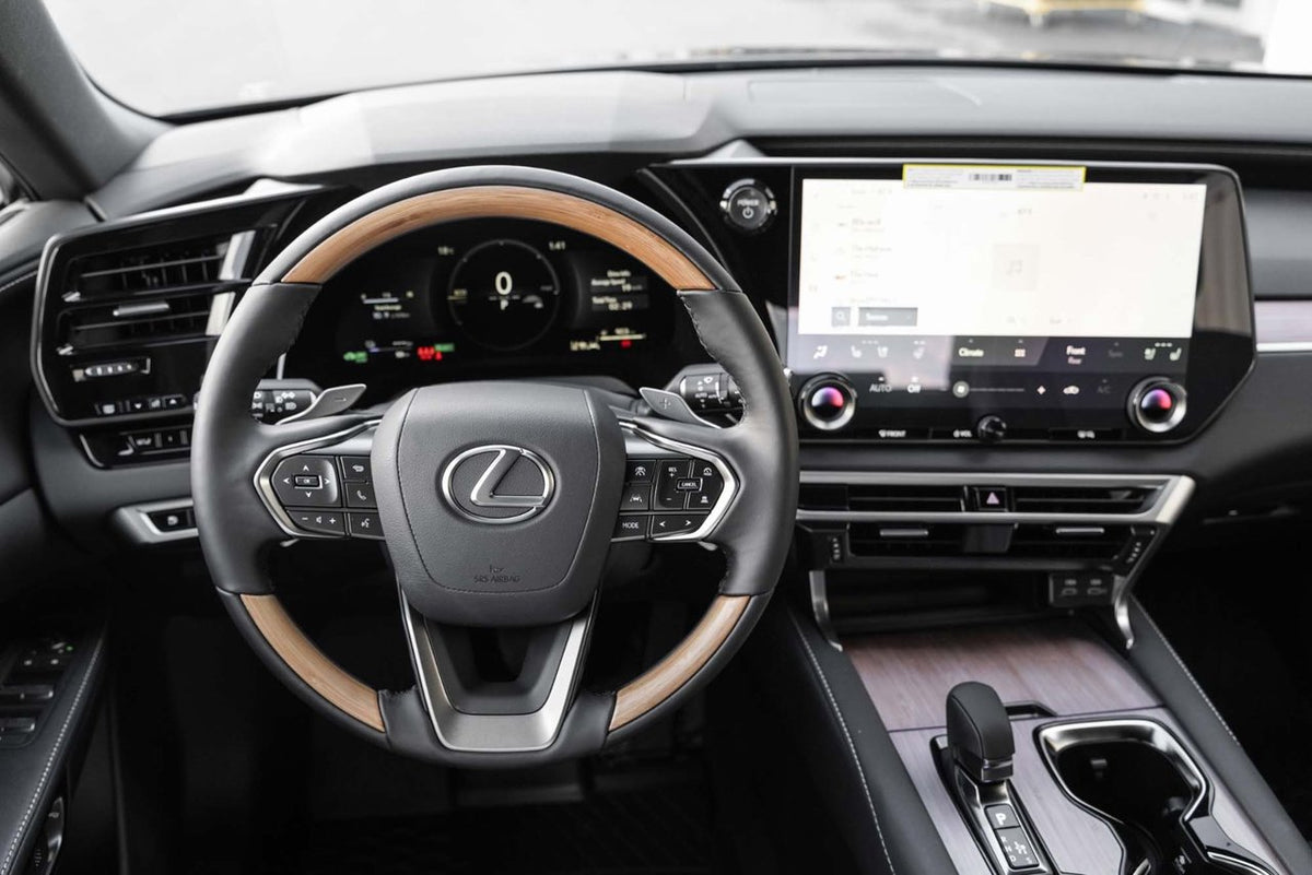 2026 Lexus RX RX 450h+
