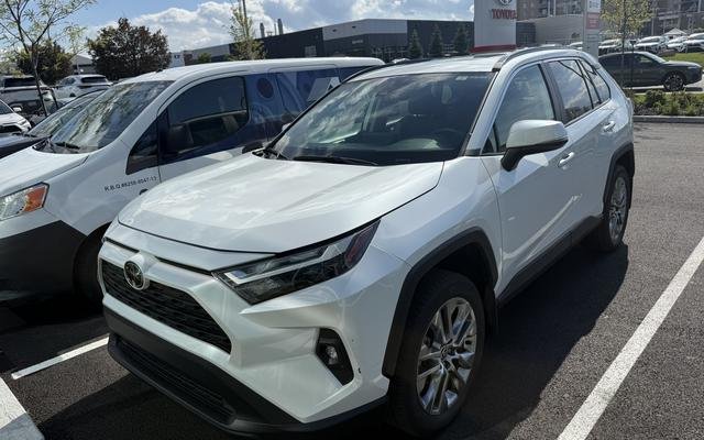 2025 Toyota RAV4 XLE PREMIUM AWD