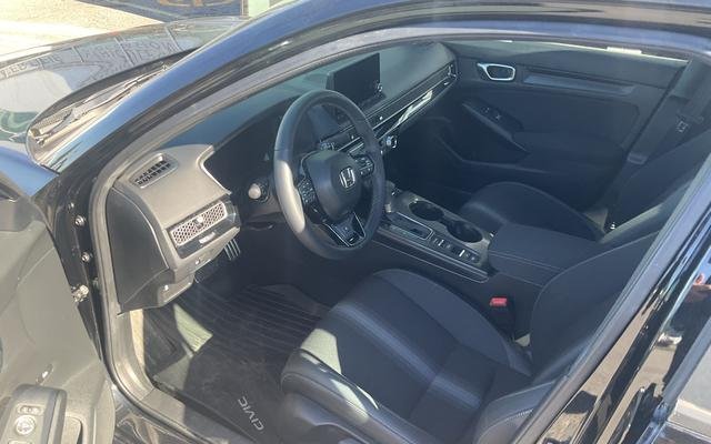 2026 Honda Civic Sedan SPORT; TOIT ANGLES MORT SIEGES+VOLANT CHAUFFANT