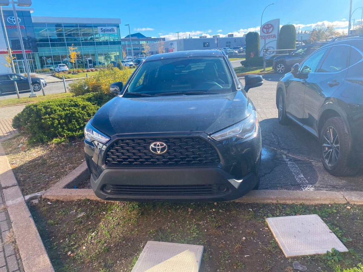 2024 Toyota Corolla Cross LE AWD