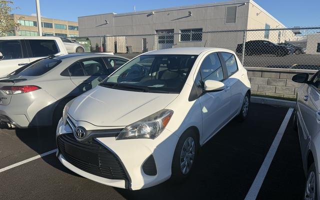 2015 Toyota Yaris LE