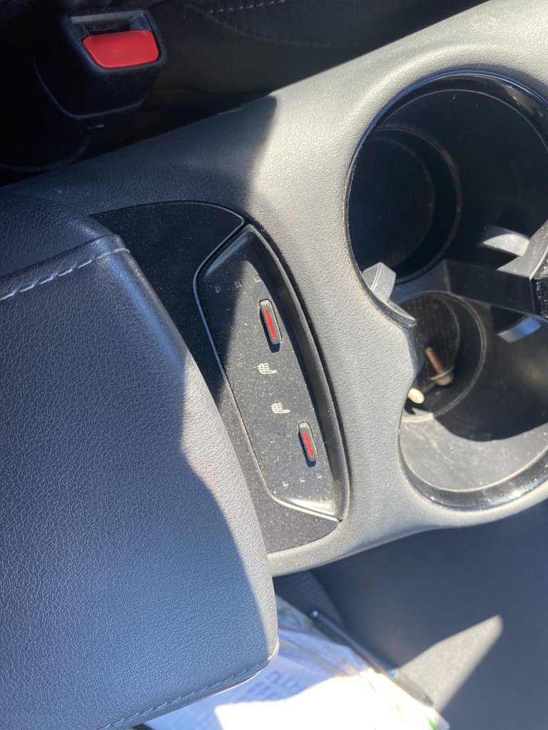 2024 Toyota Venza LE