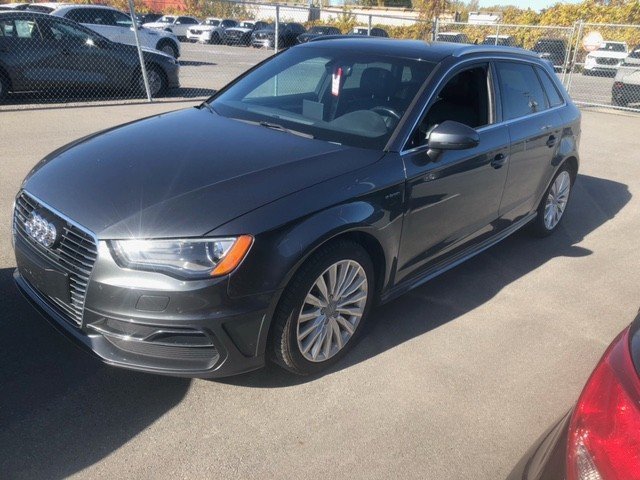 2016 Audi A3 e-tron Premium Plus