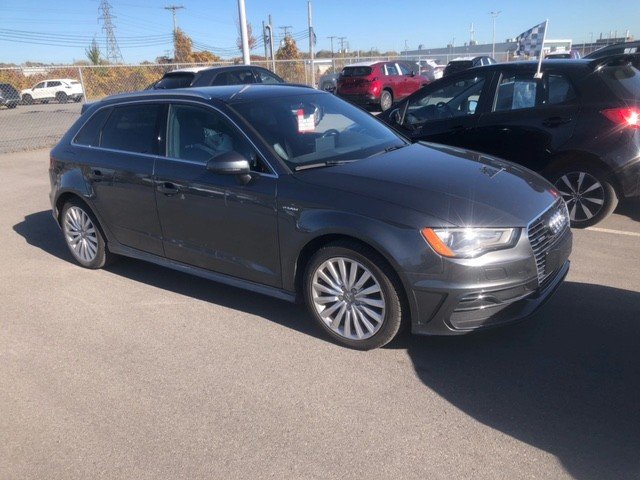 2016 Audi A3 e-tron Premium Plus