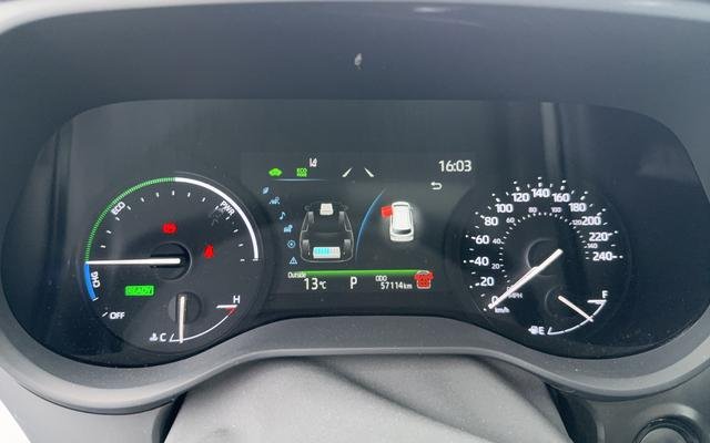 2025 Toyota Sienna XLE FWD