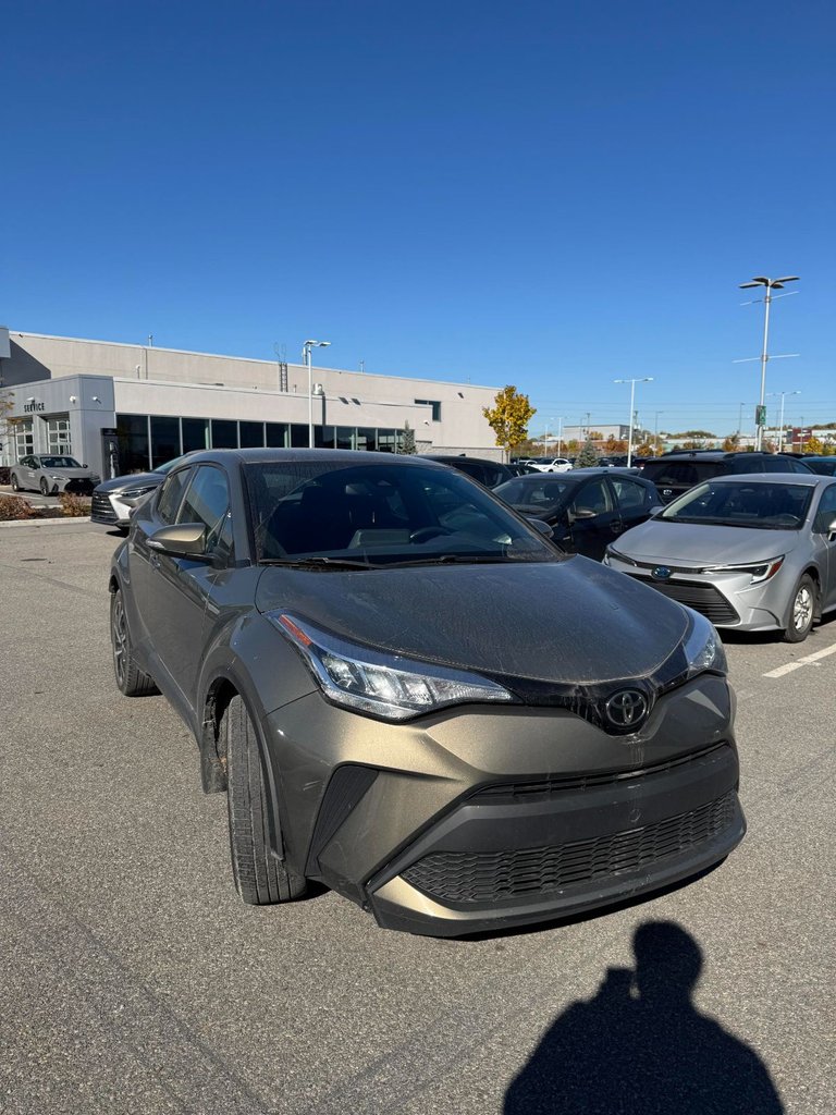 2021 Toyota C-HR XLE PREMIUM