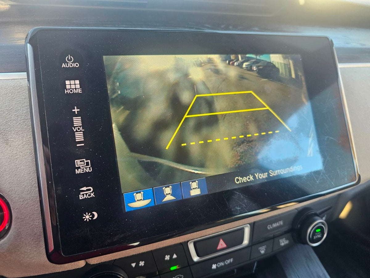 2019 Honda Clarity Plug-In Hybrid TOURING; CUIR NAVI CAMERA SIEGES CHAUFFANT MAGS