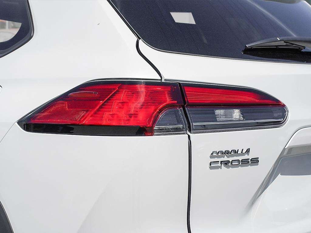 2026 Toyota Corolla Cross XLE AWD