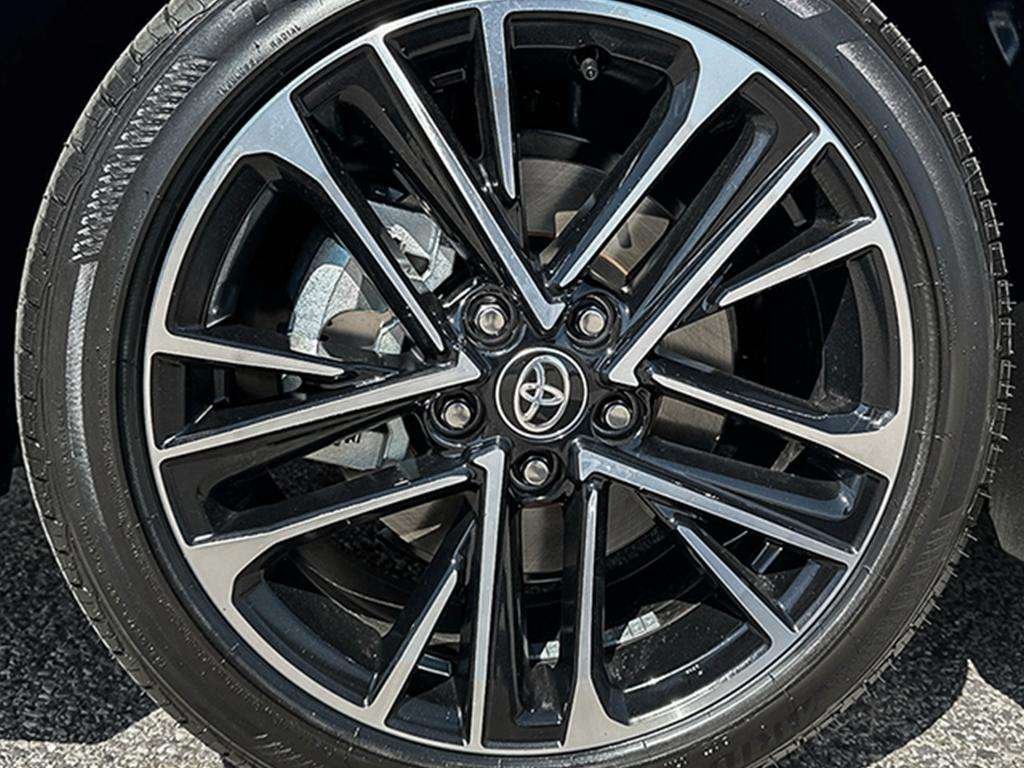 2026 Toyota Camry Hybrid XLE AWD