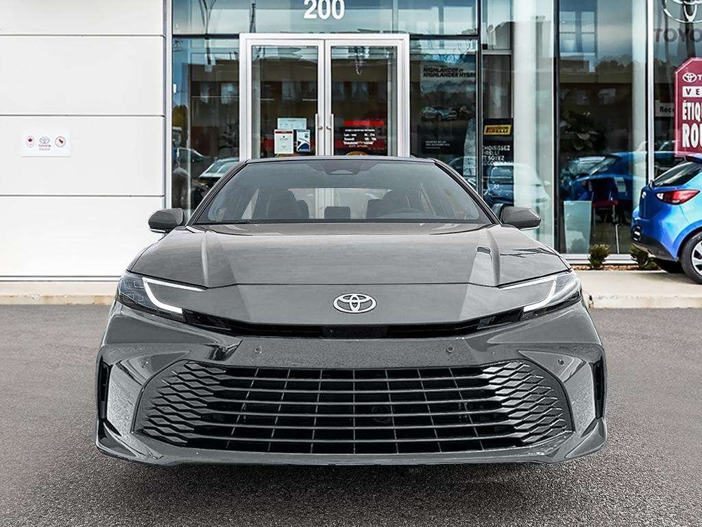 2026 Toyota Camry Hybrid XLE AWD