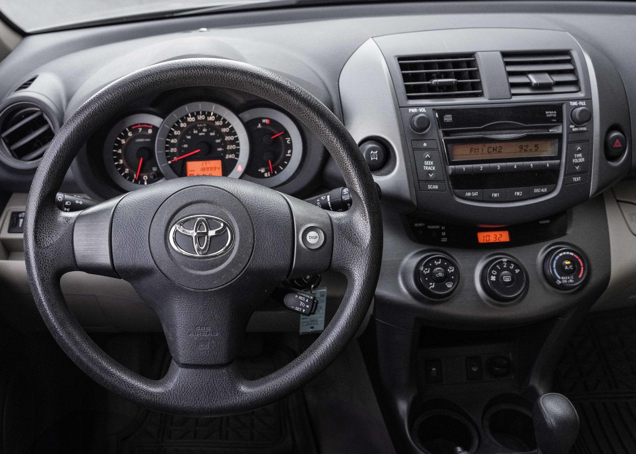 2011 Toyota RAV4 LE AWD