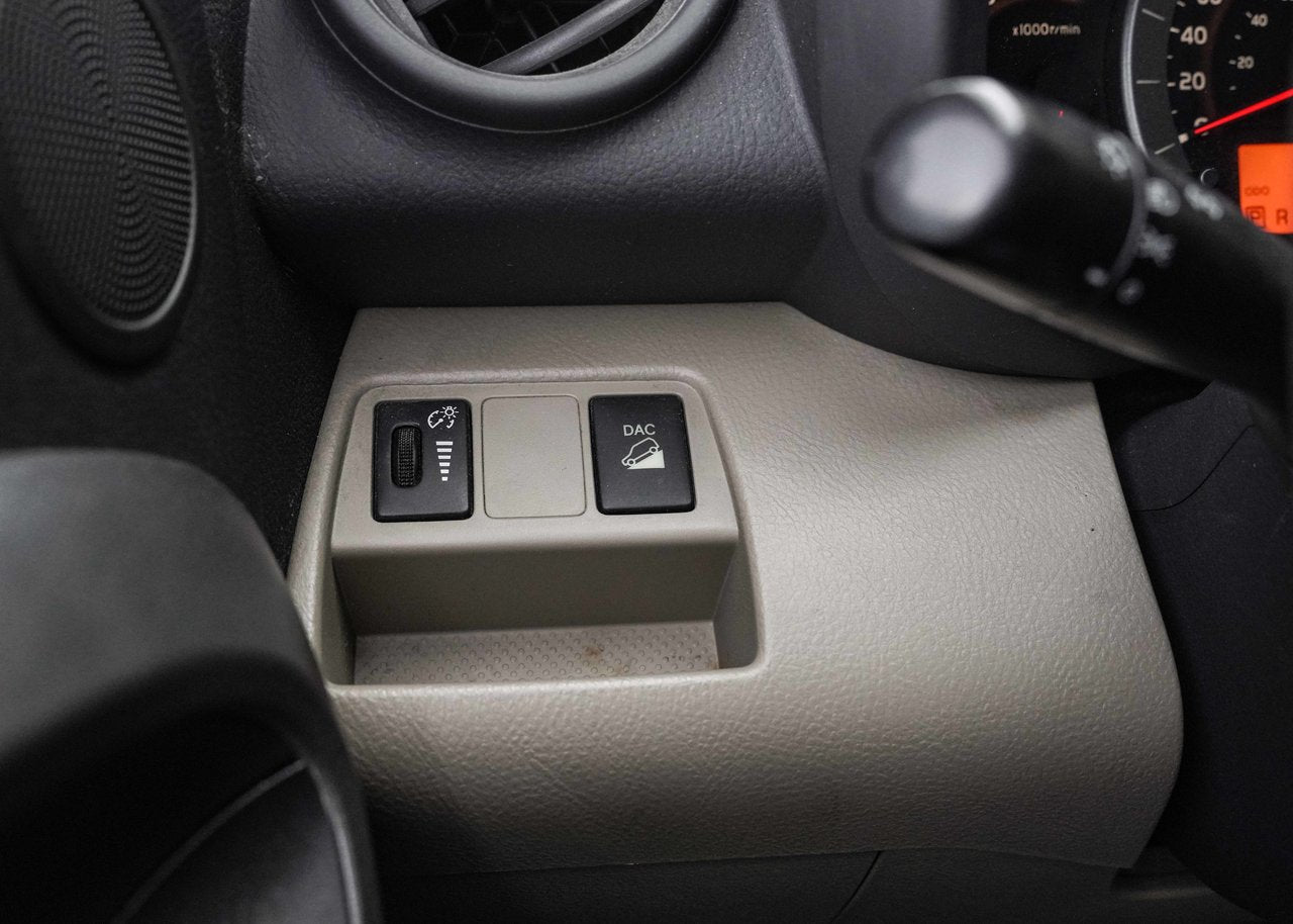 2011 Toyota RAV4 LE AWD