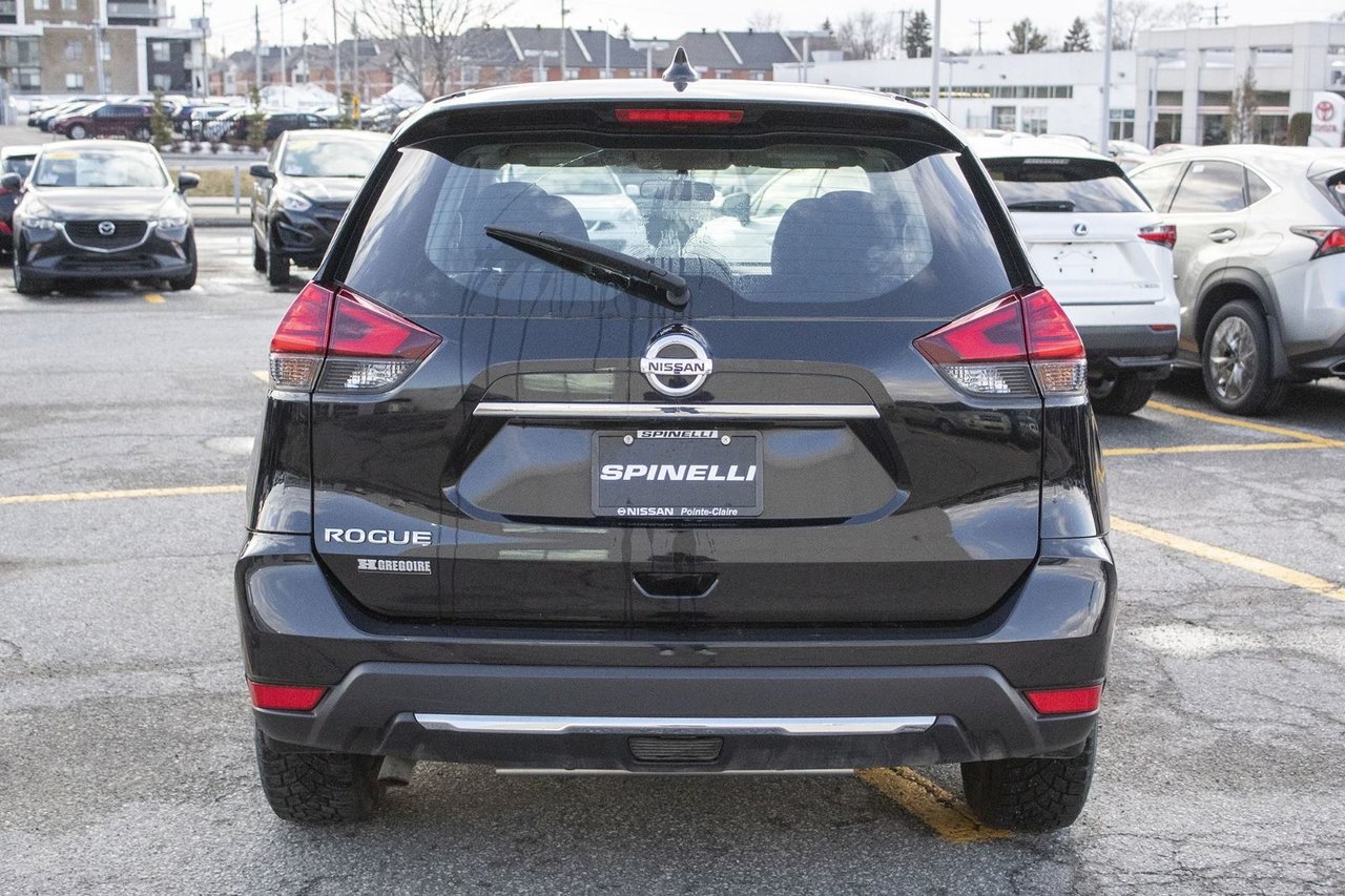 2017 Nissan Rogue S FWD