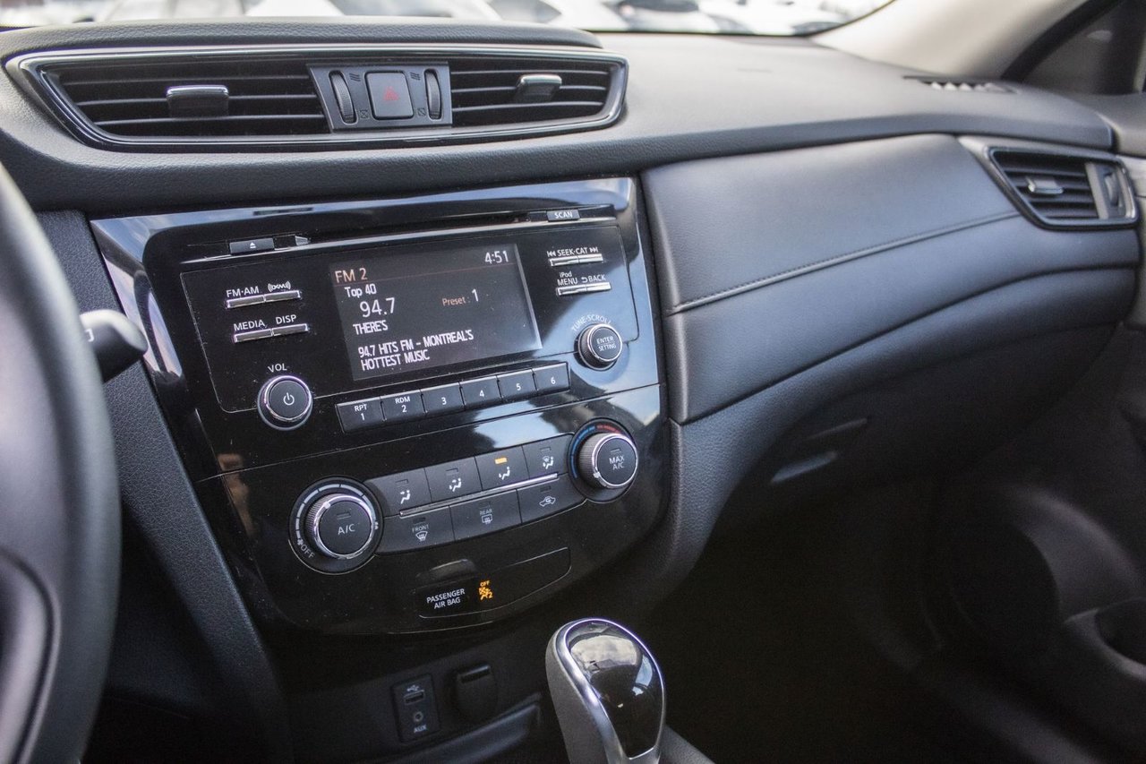 2017 Nissan Rogue S FWD