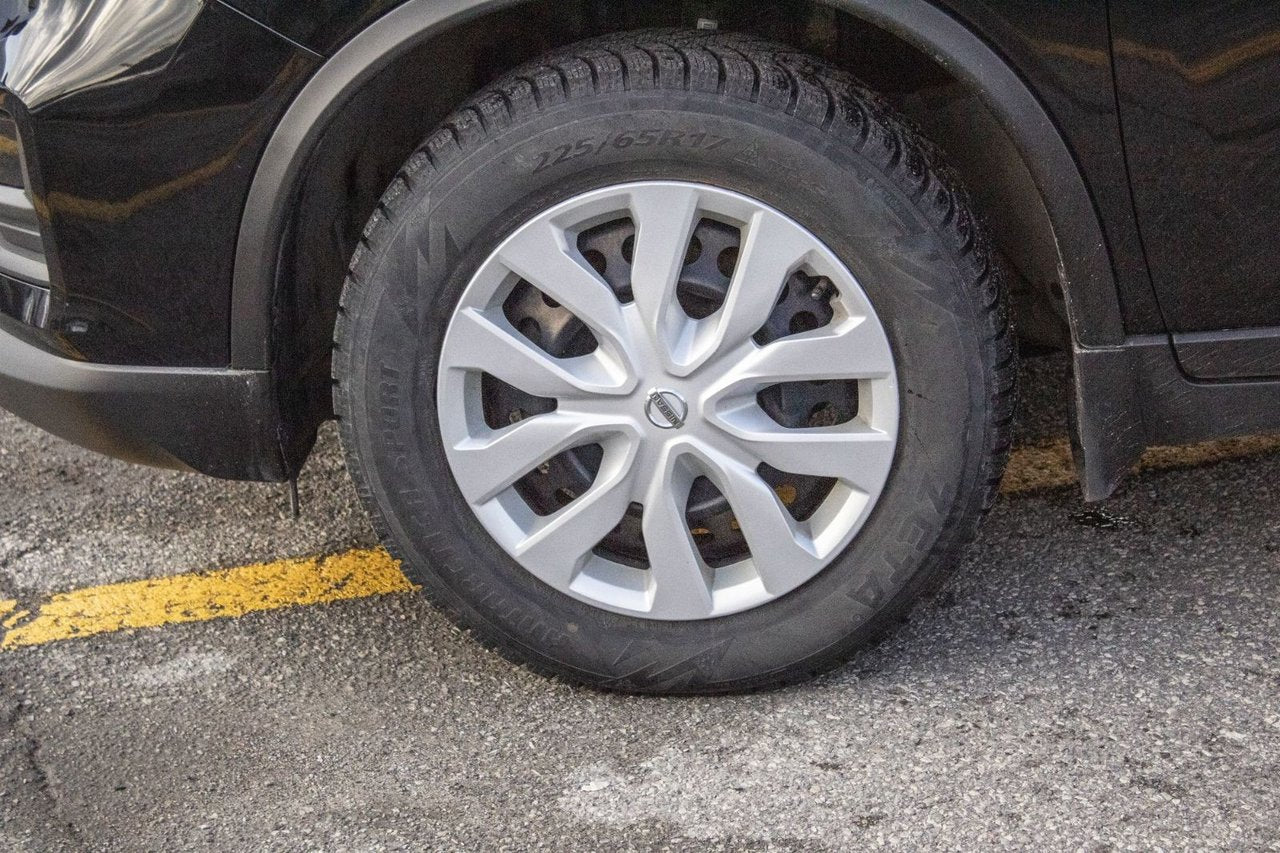 2017 Nissan Rogue S FWD