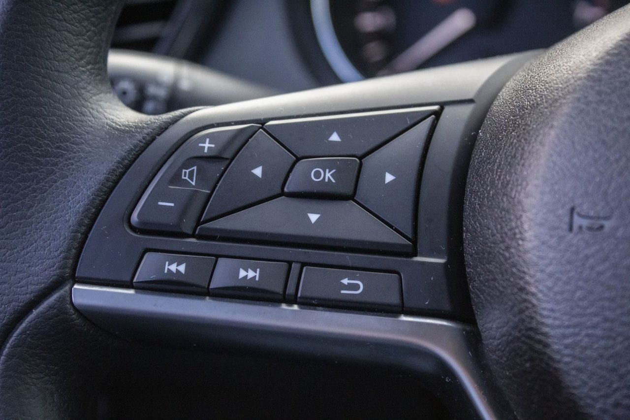 2017 Nissan Rogue S FWD