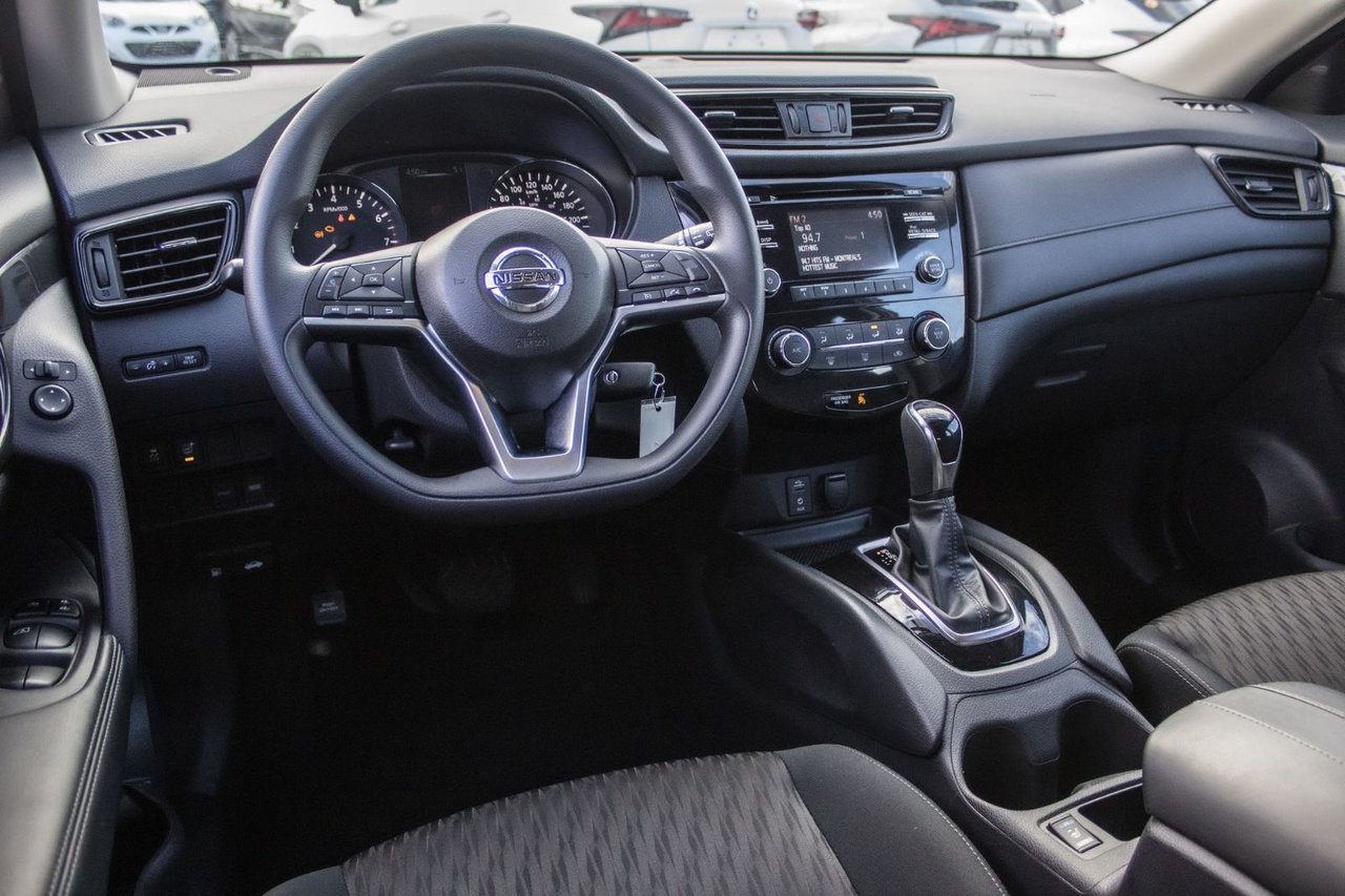 2017 Nissan Rogue S FWD